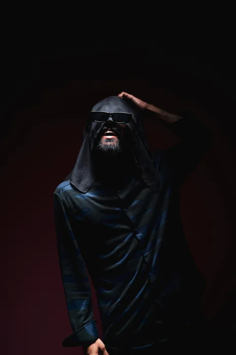 King Lotuss studio portrait 25