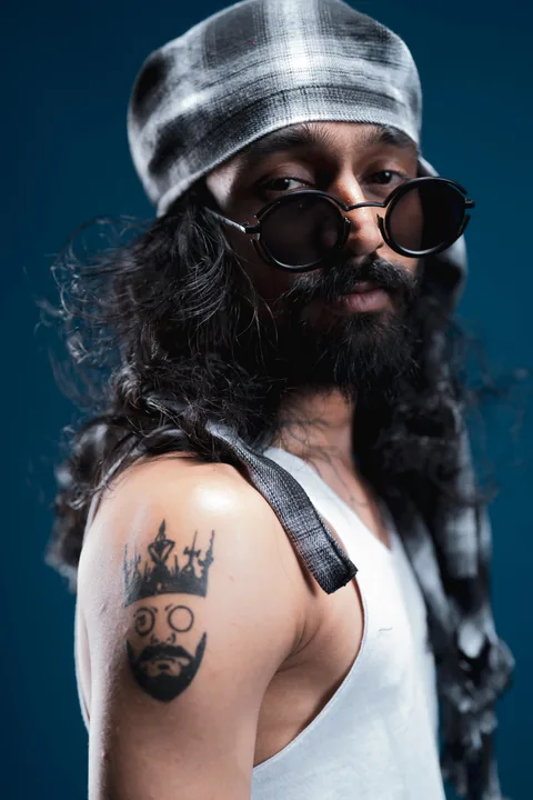 King Lotuss studio portrait 1