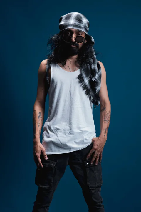 King Lotuss studio portrait 26